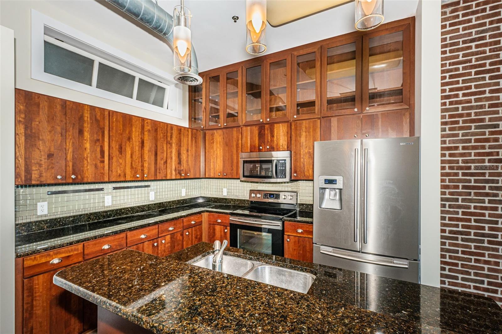 MC NULTY LOFTS CONDO - Residential Lease