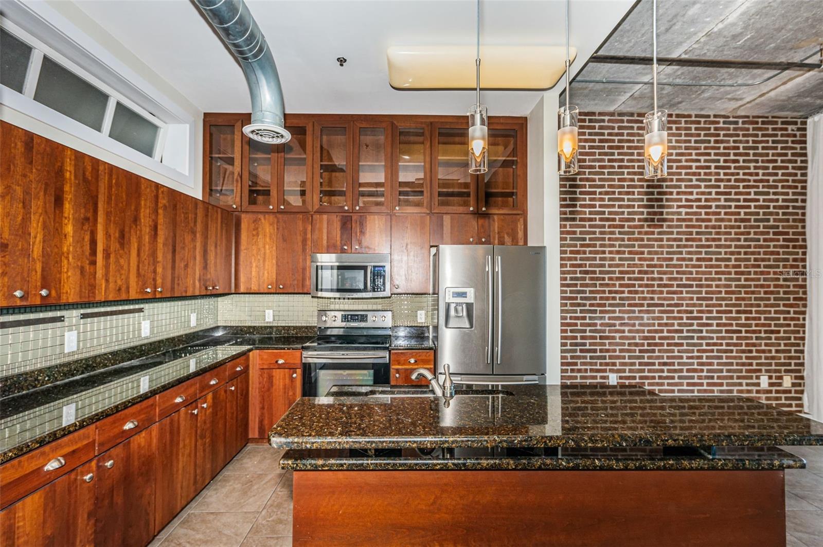 MC NULTY LOFTS CONDO - Residential Lease