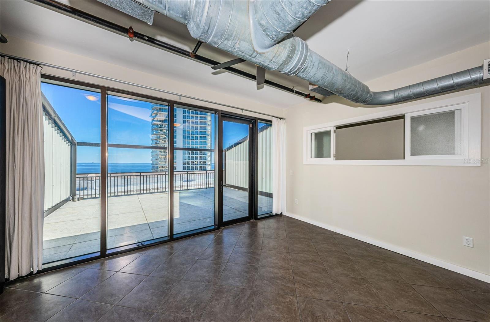MC NULTY LOFTS CONDO - Residential Lease