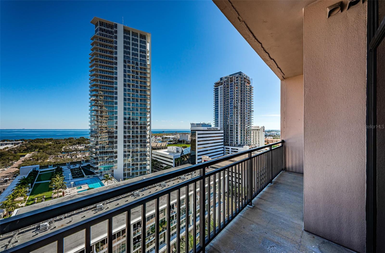 MC NULTY LOFTS CONDO - Residential Lease