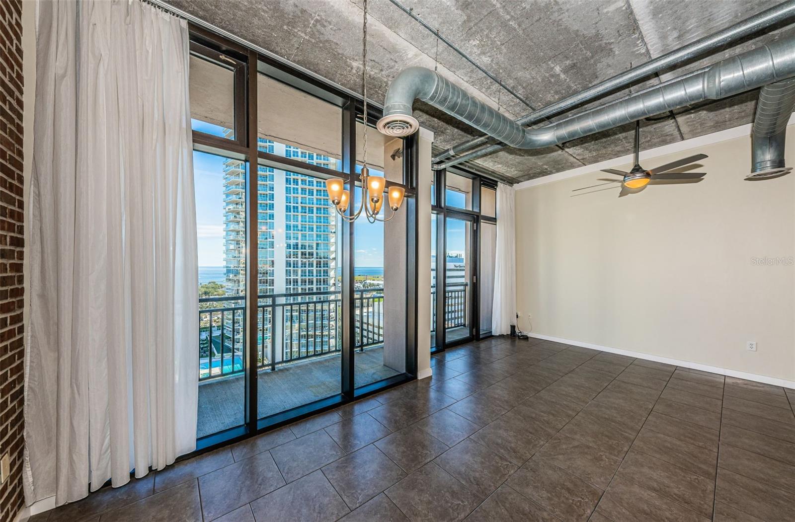 MC NULTY LOFTS CONDO - Residential Lease