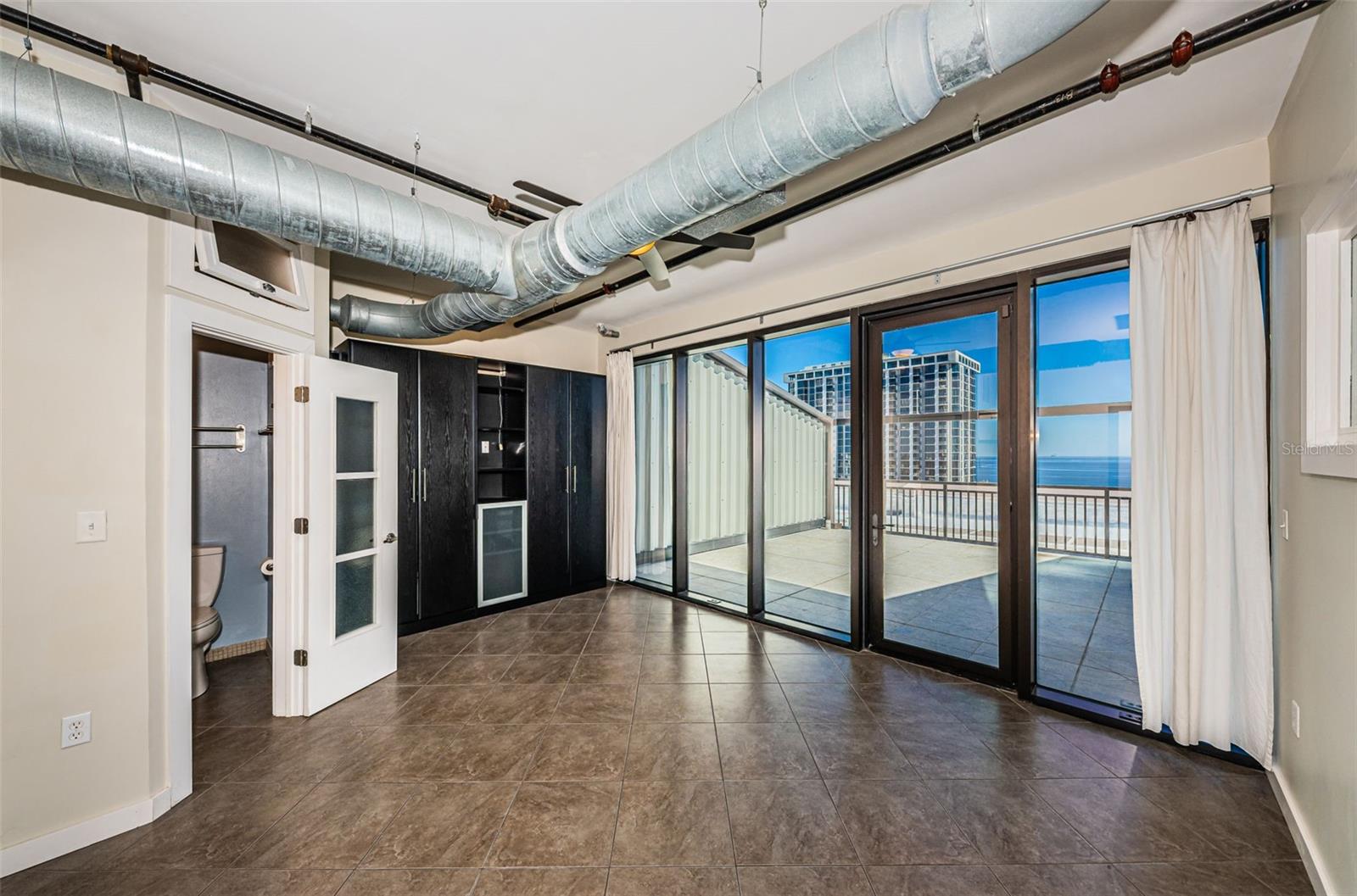 MC NULTY LOFTS CONDO - Residential Lease