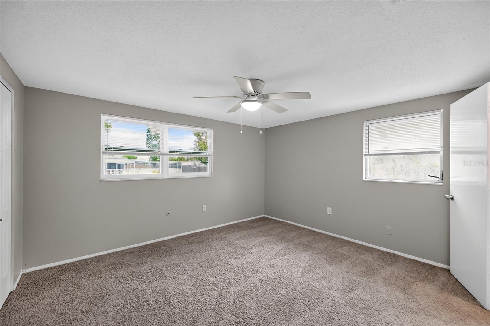 JASMINE LAKES - Residential