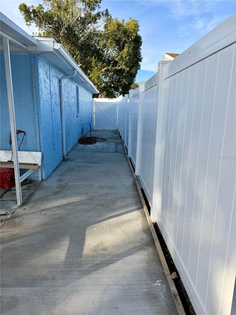 REGENCY PARK - Residential