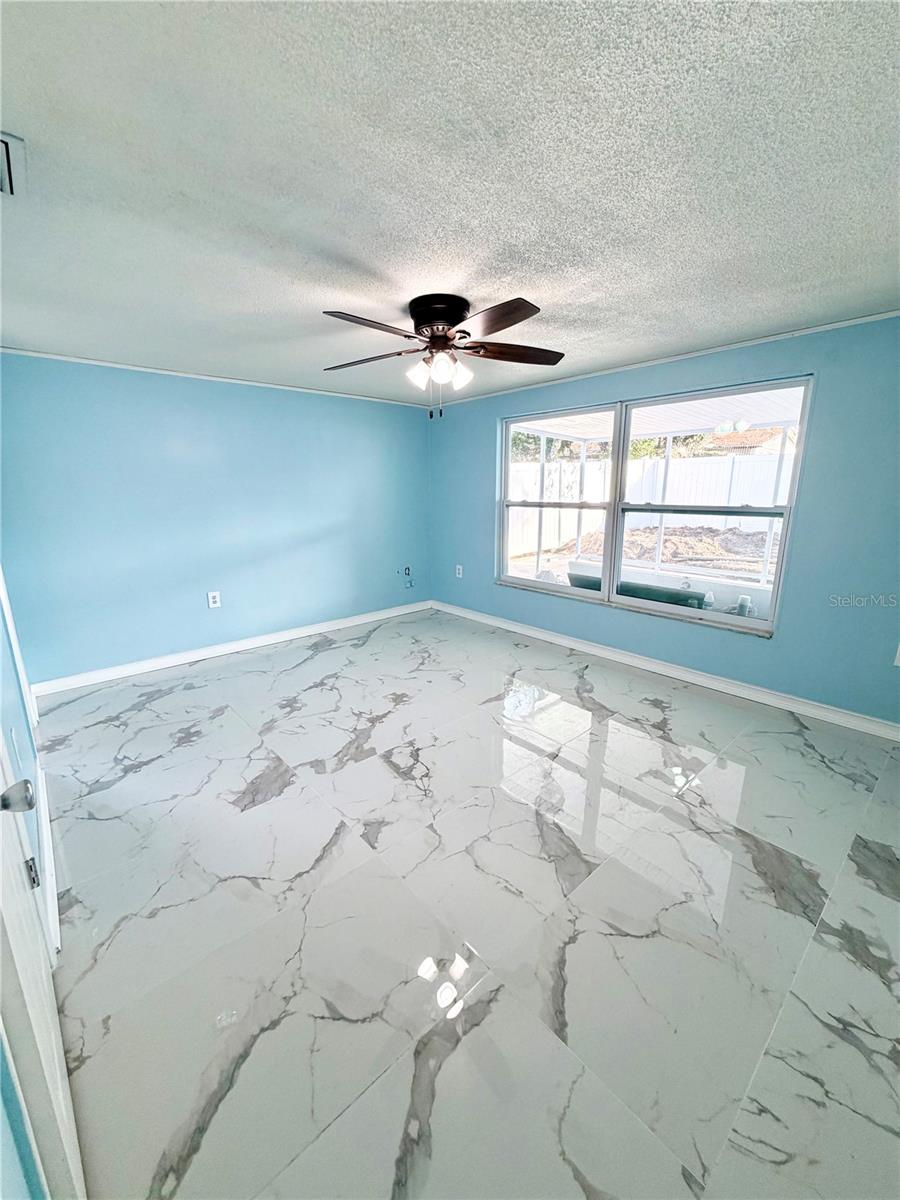 REGENCY PARK - Residential