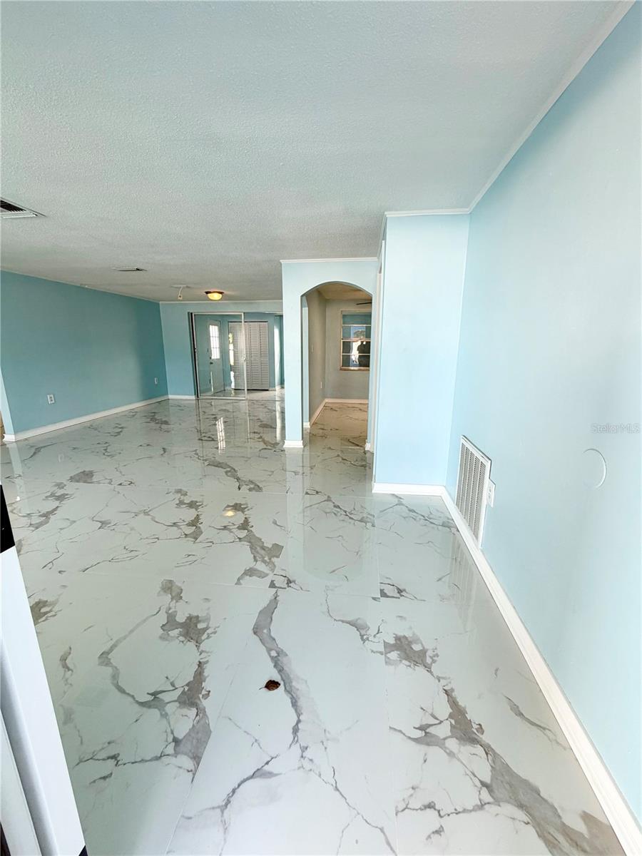 REGENCY PARK - Residential