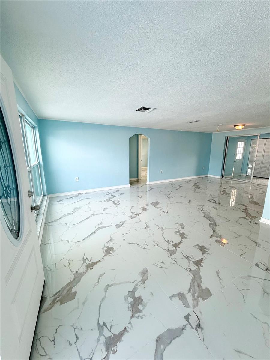 REGENCY PARK - Residential