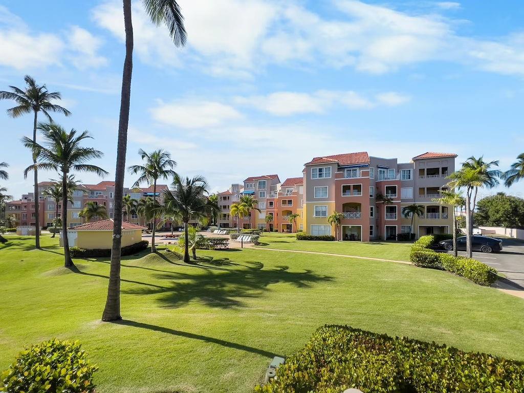 LAS PALMAS DORADAS - Residential
