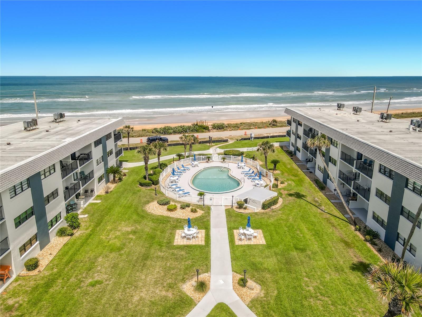ORMOND BREAKERS - Residential