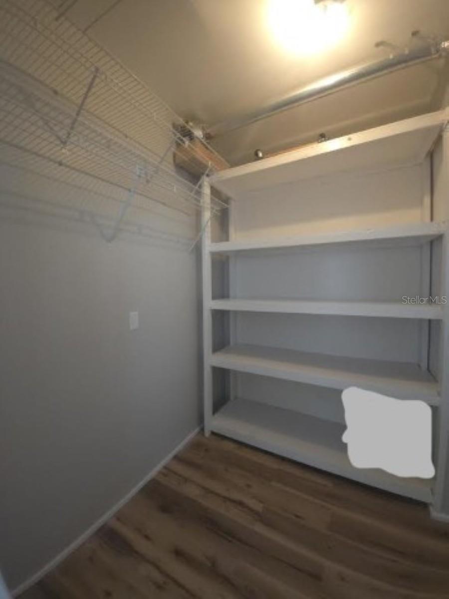 BAYSHORE ROYAL CONDO - Residential Lease