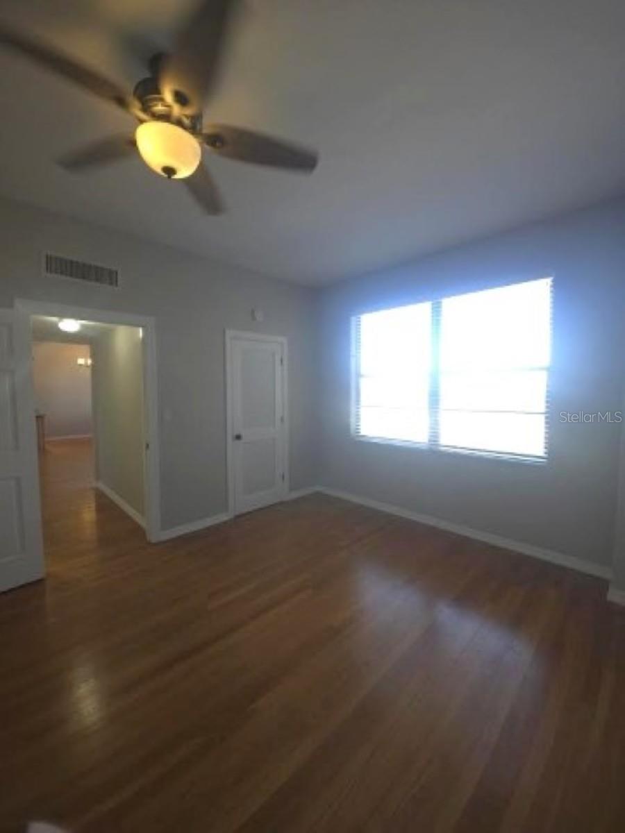 BAYSHORE ROYAL CONDO - Residential Lease