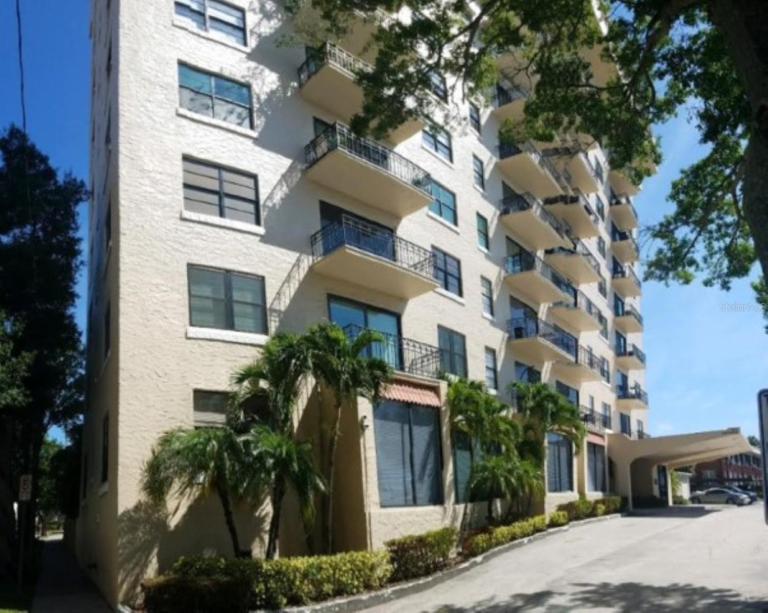BAYSHORE ROYAL CONDO - Residential Lease