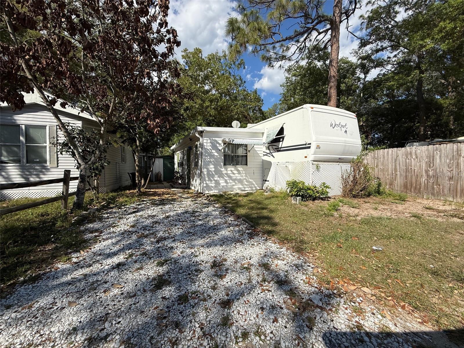 YOGI BEARS JELLYSTONE PARK CONDO - Residential