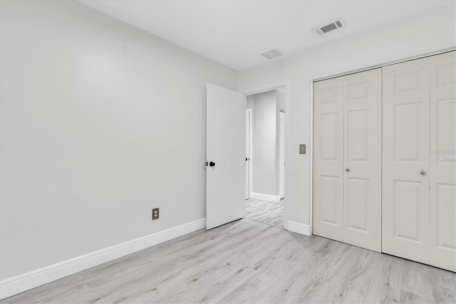 LOGAN GATE VILLAGE PH IV UN 1 - Residential