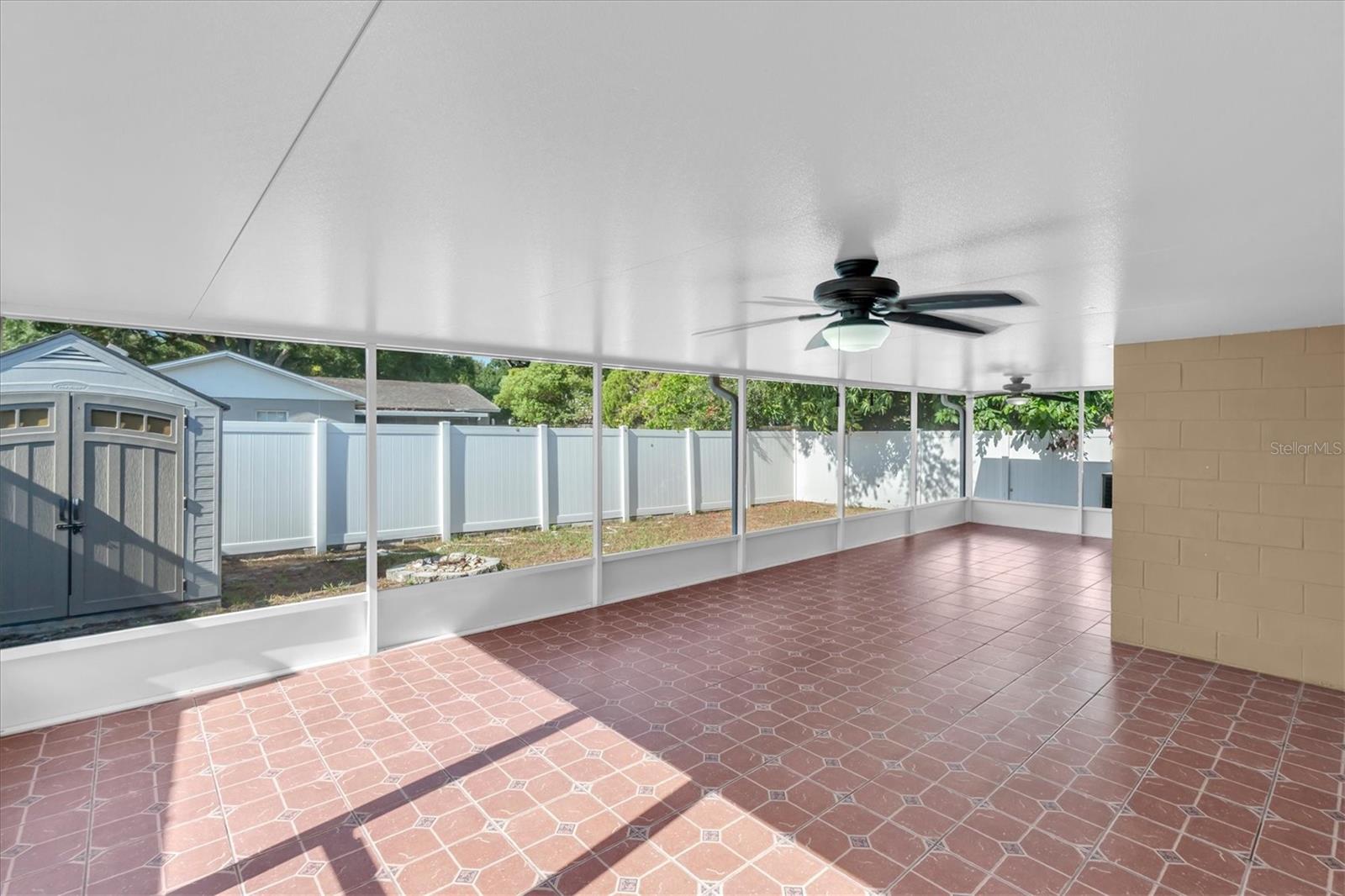 LOGAN GATE VILLAGE PH IV UN 1 - Residential