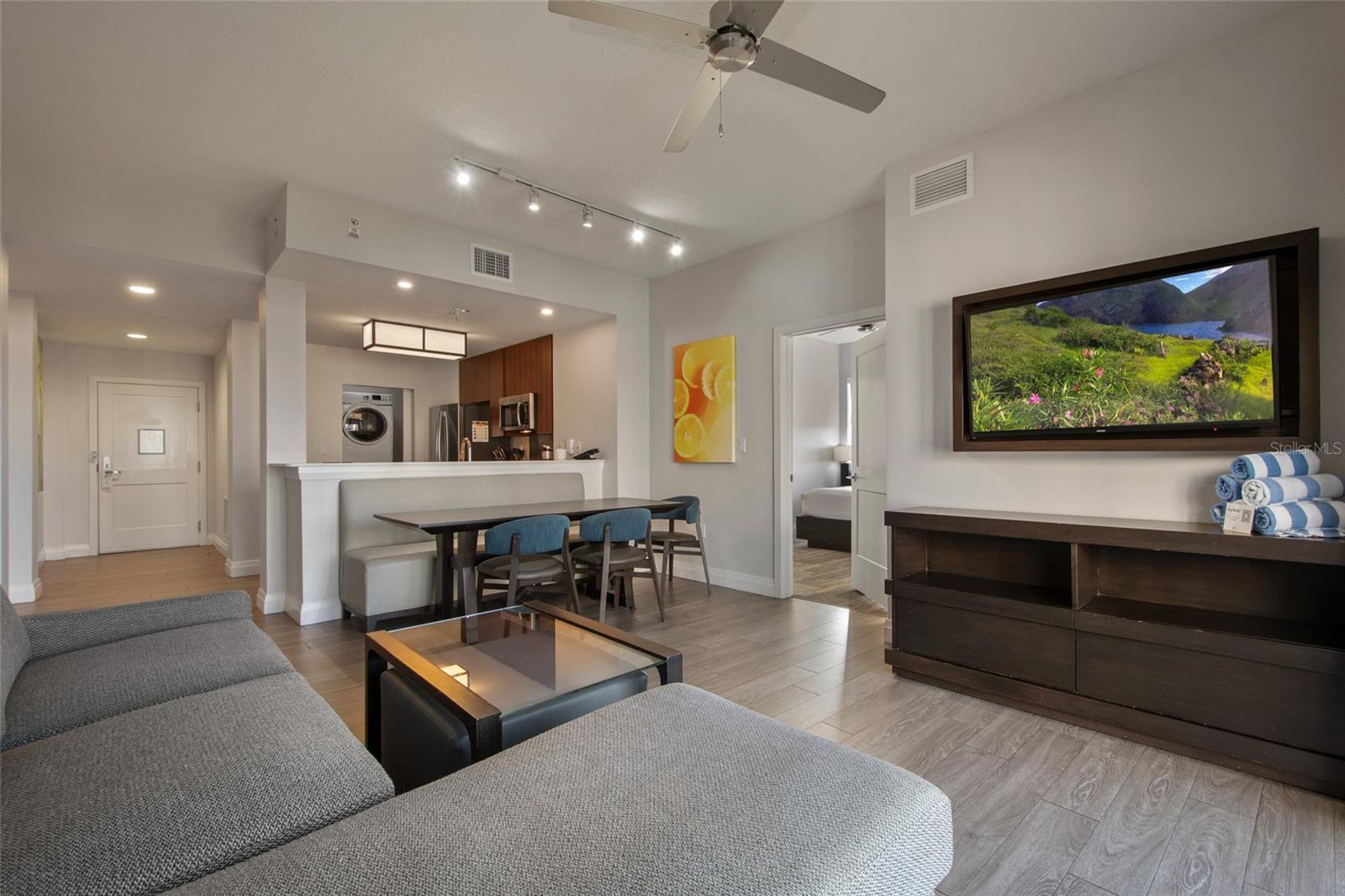 GROVE RESORT AND SPA HOTEL CONDO II - Residential