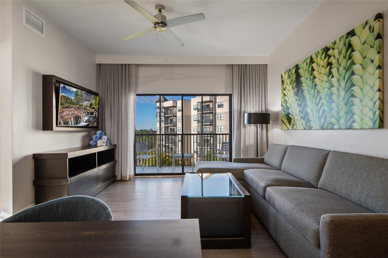 GROVE RESORT AND SPA HOTEL CONDO II - Residential