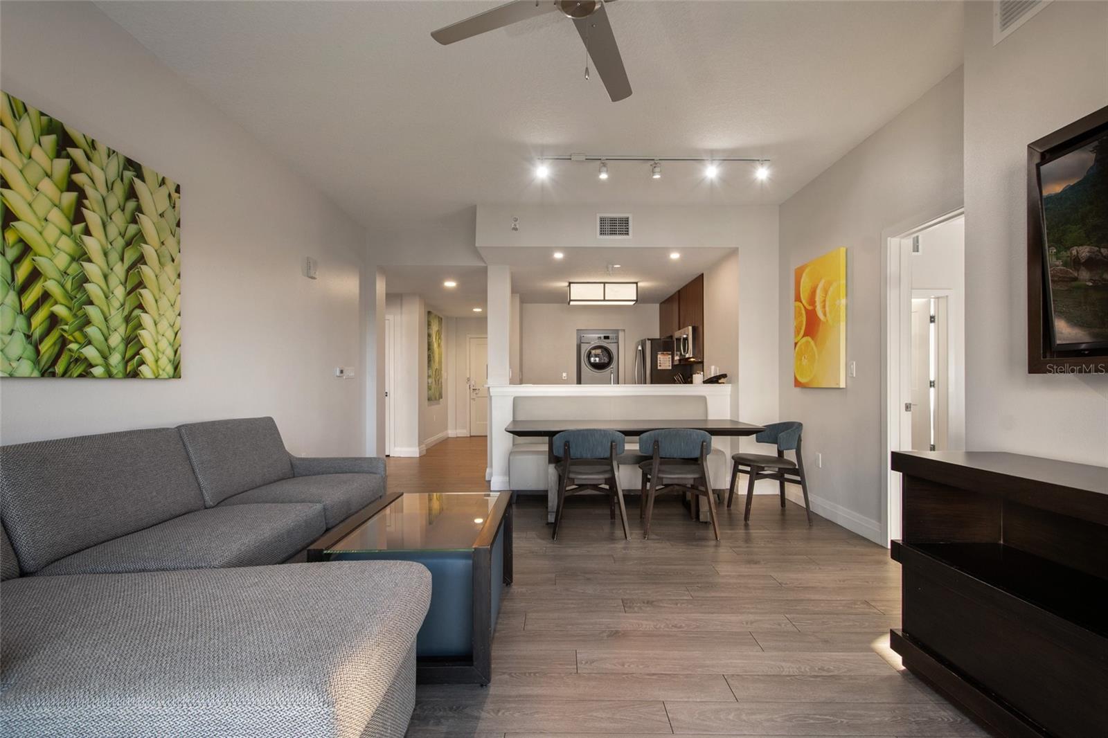 GROVE RESORT AND SPA HOTEL CONDO II - Residential
