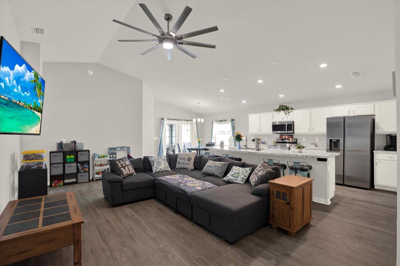 RIVER BEND WEST SUB - Residential
