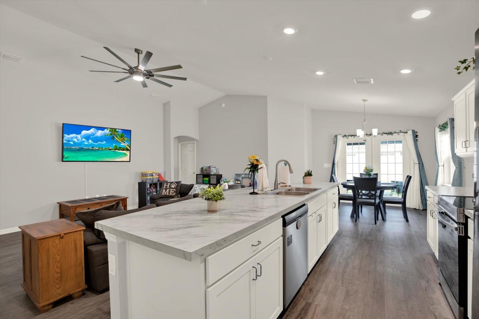 RIVER BEND WEST SUB - Residential