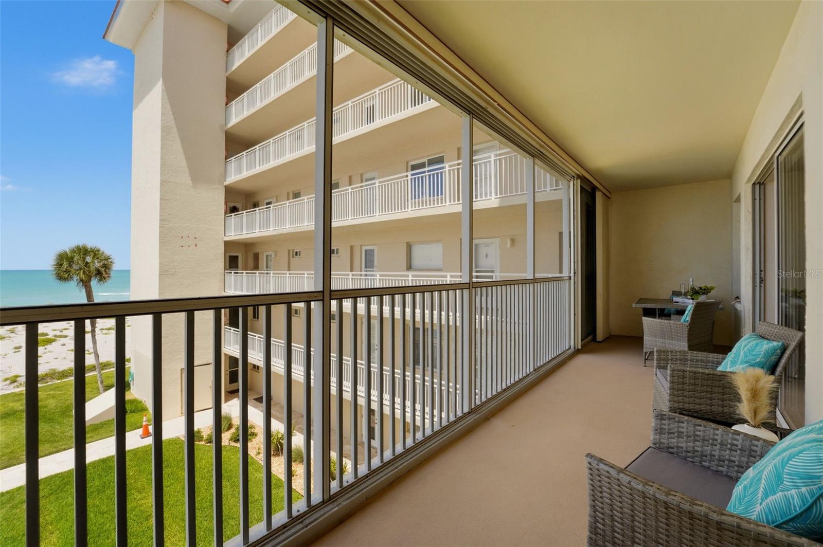 TOWERS - Residential