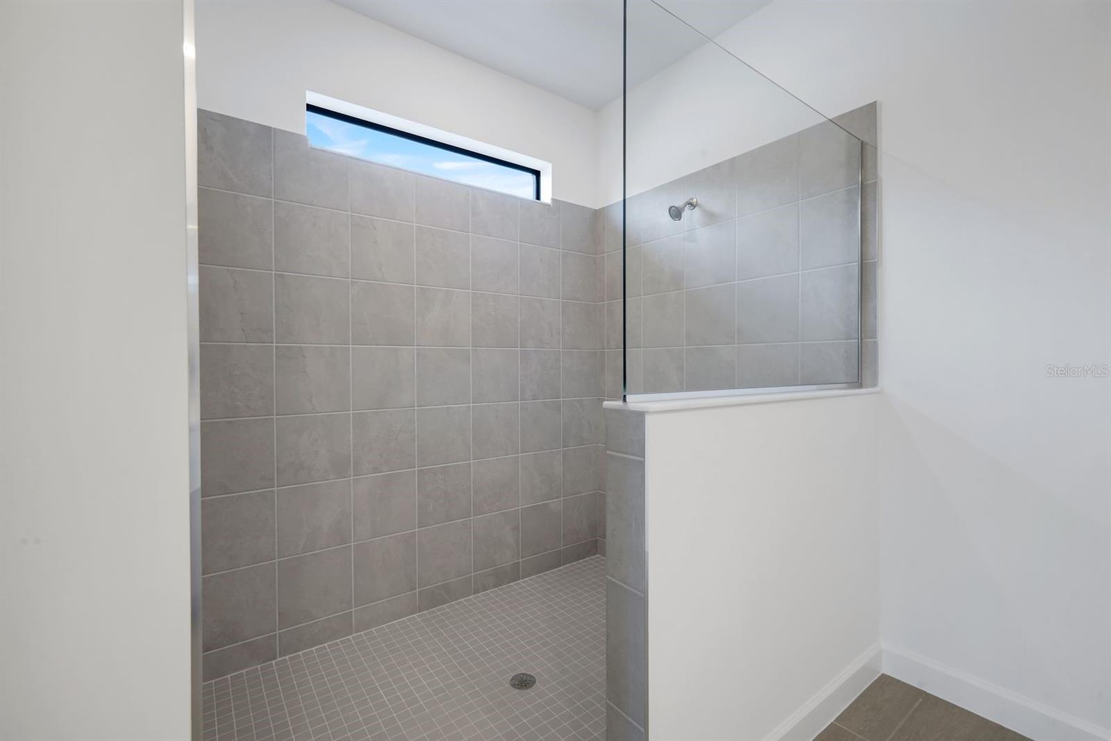VERDANA VLG PH 4A - Residential