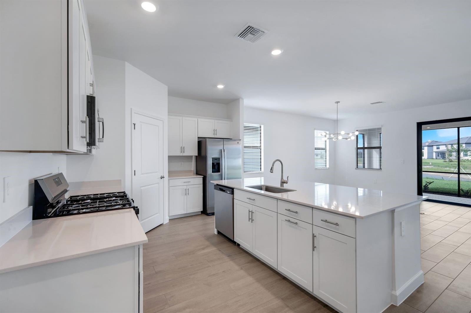 VERDANA VLG PH 4A - Residential