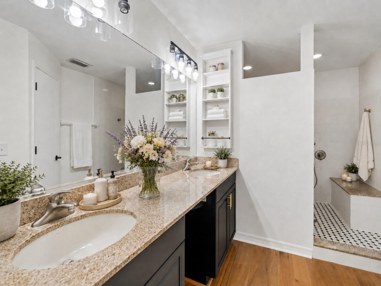 CARROLLWOOD COVE AT EMERALD GR - Residential