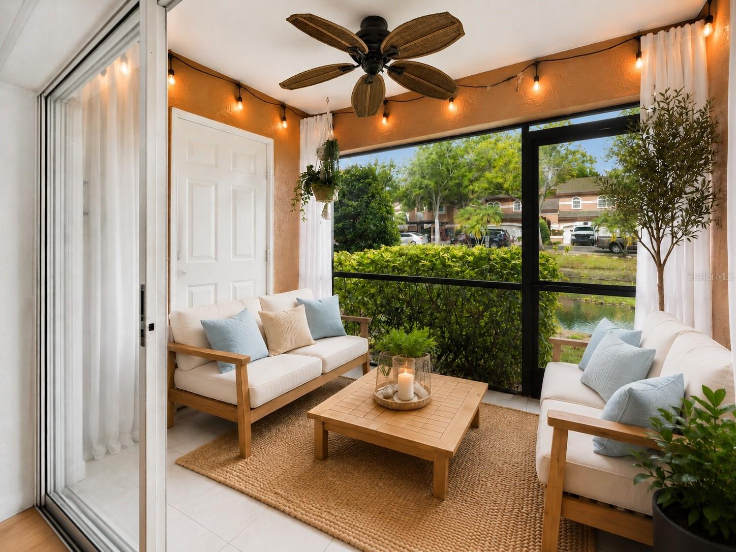 CARROLLWOOD COVE AT EMERALD GR - Residential