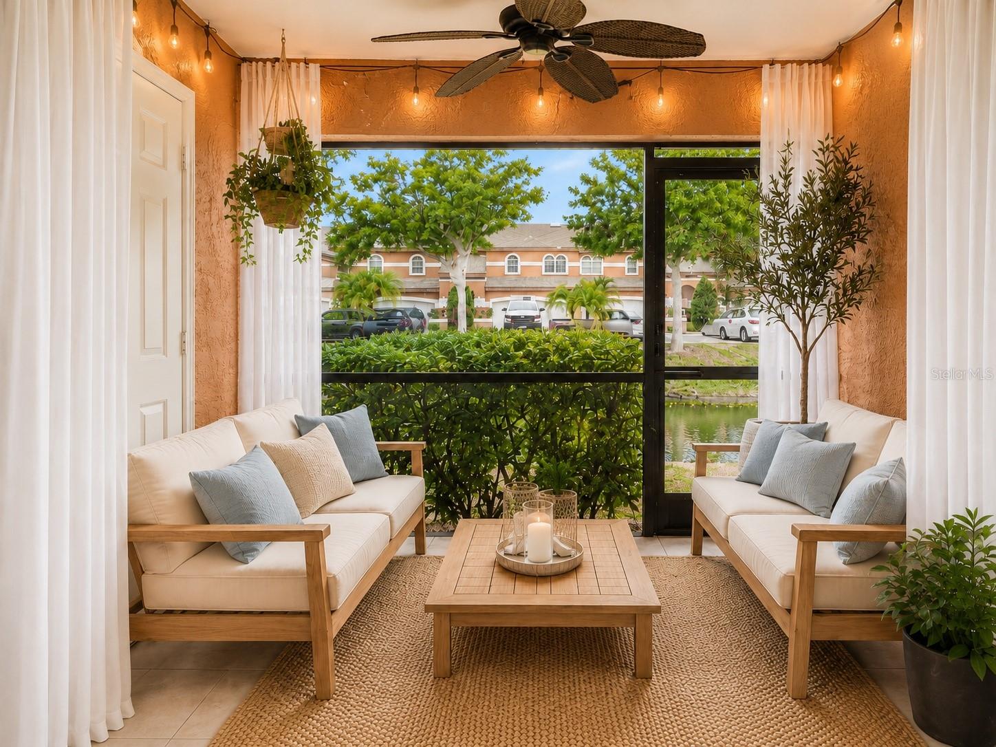 CARROLLWOOD COVE AT EMERALD GR - Residential