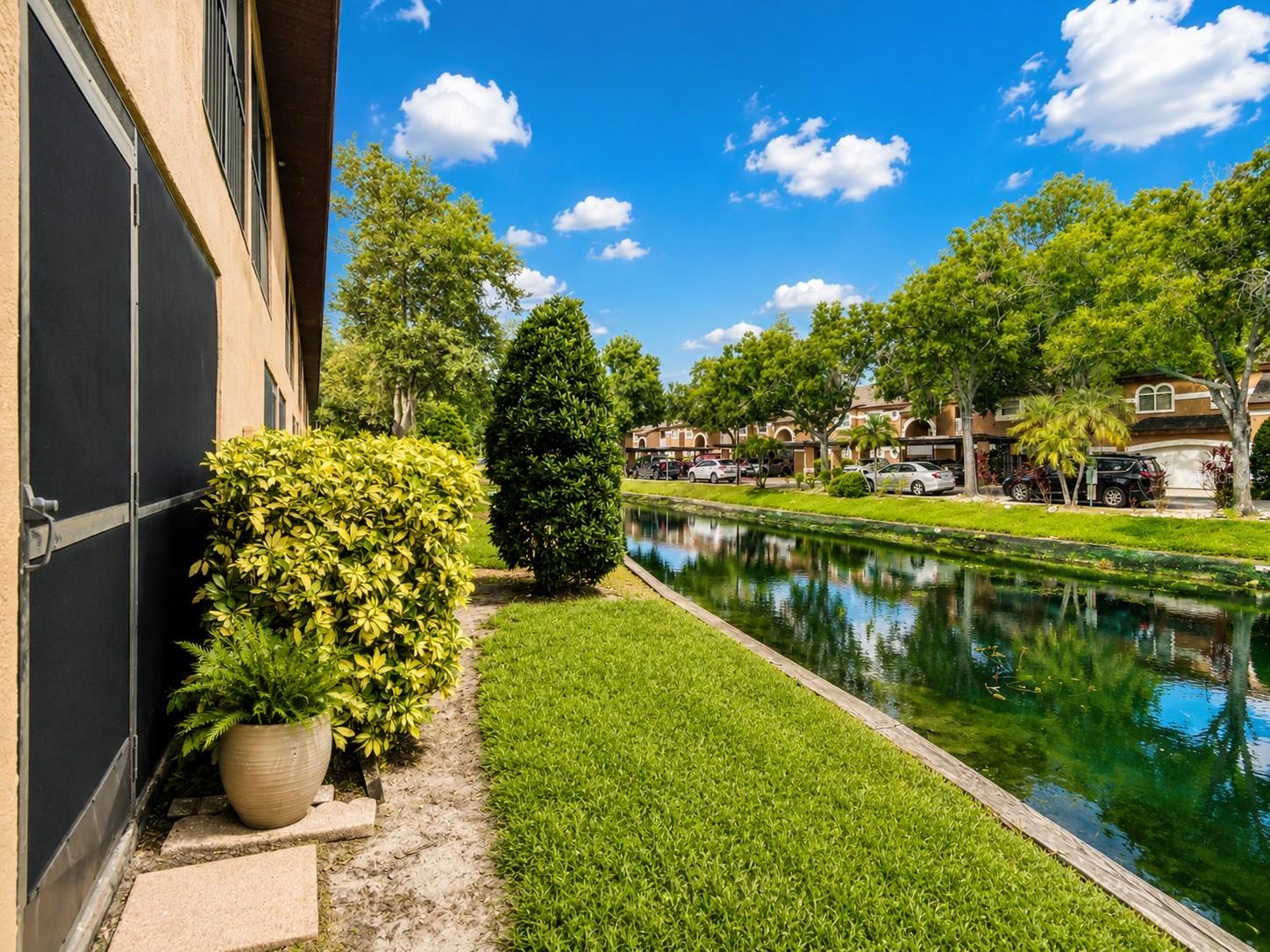 CARROLLWOOD COVE AT EMERALD GR - Residential