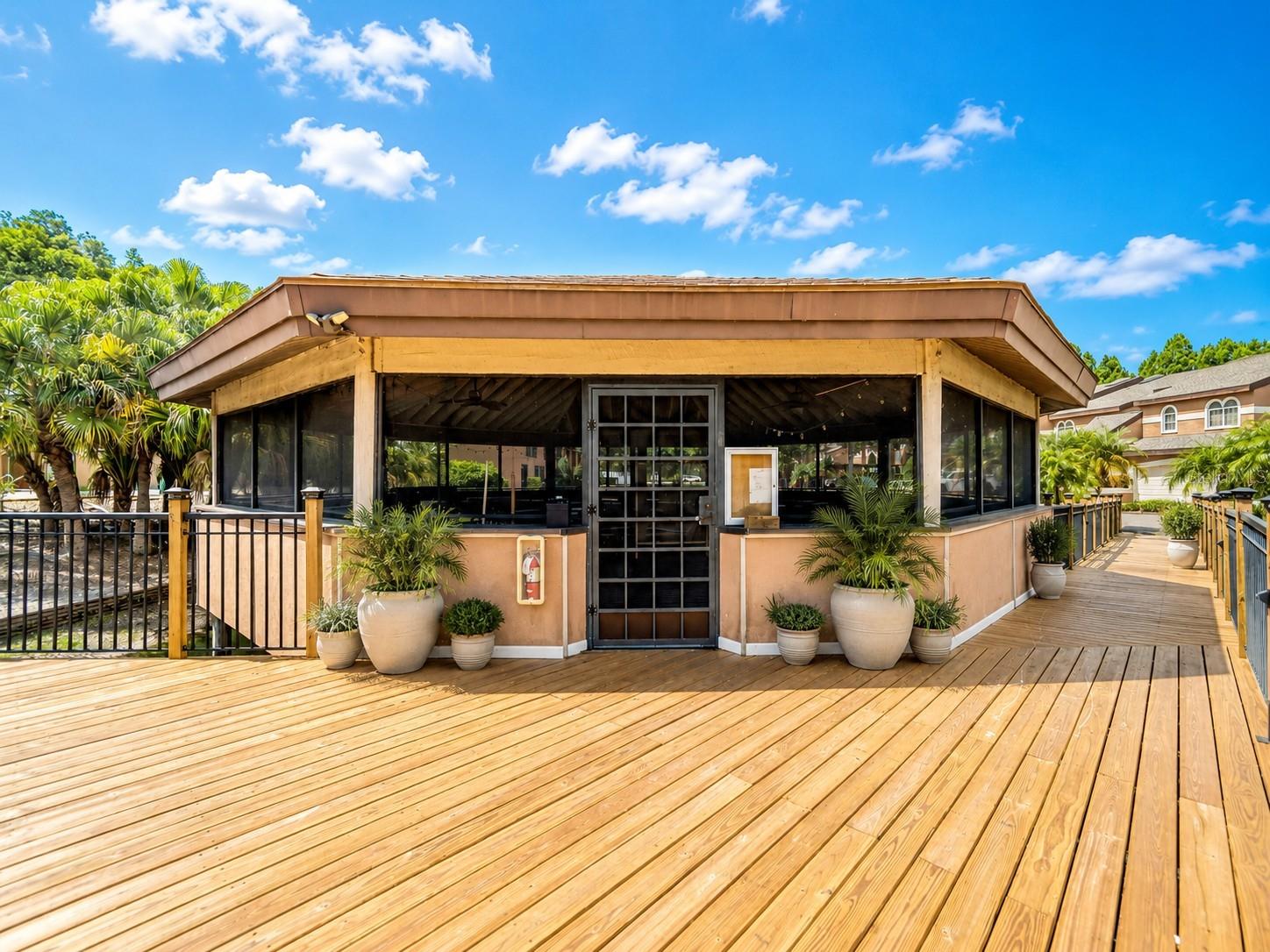 CARROLLWOOD COVE AT EMERALD GR - Residential