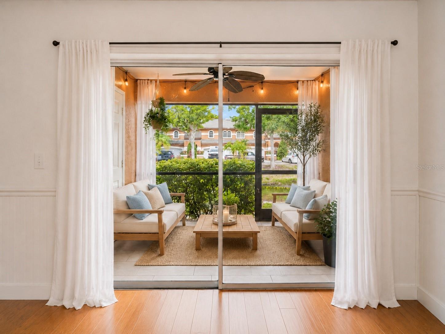 CARROLLWOOD COVE AT EMERALD GR - Residential