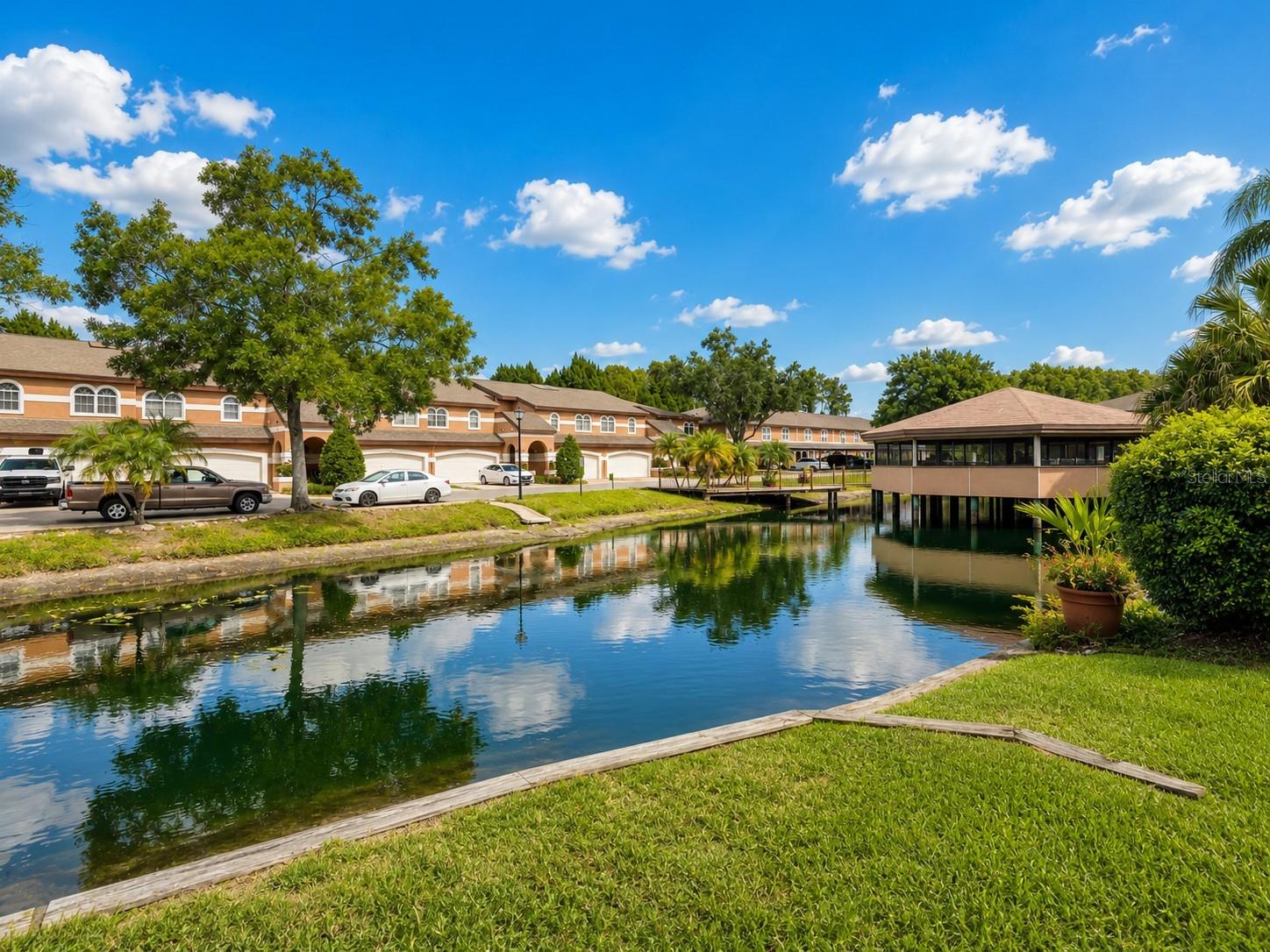 CARROLLWOOD COVE AT EMERALD GR - Residential
