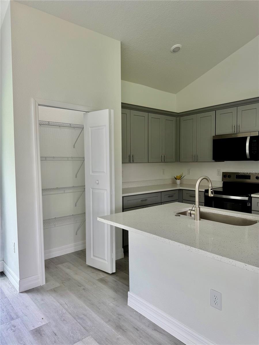 MARION OAKS UN 2 - Residential