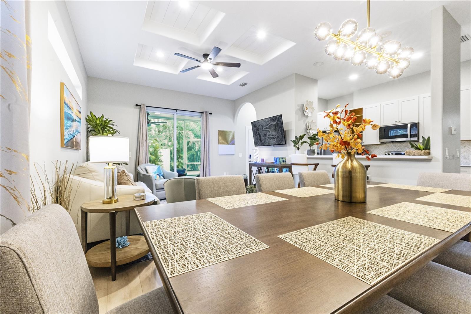 ROSELAWN - Residential
