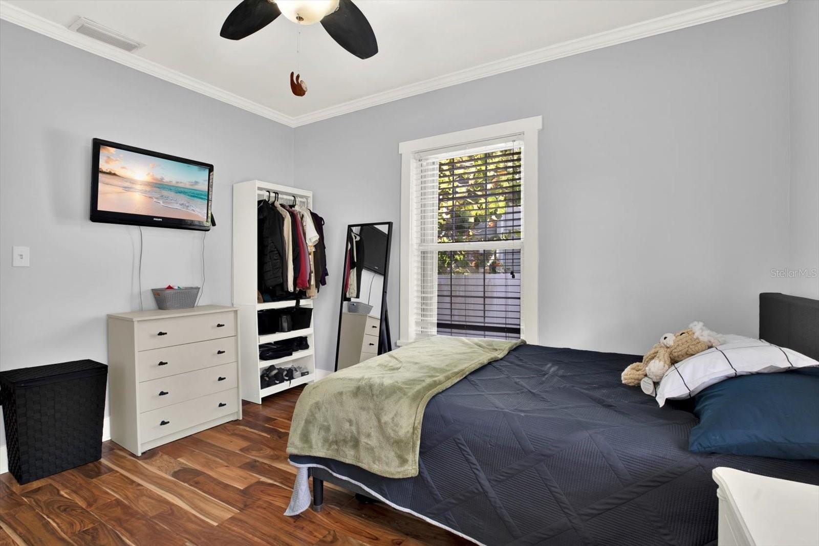 LONE PALM BEACH 1ST ADD - Residential