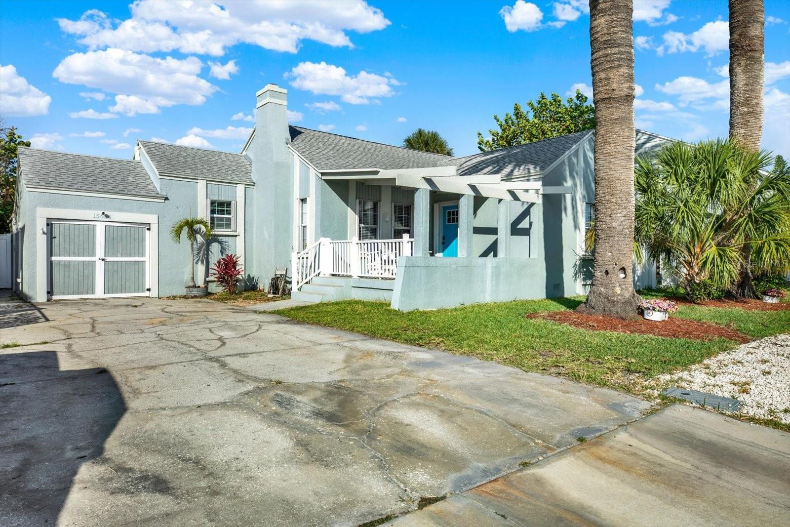 LONE PALM BEACH 1ST ADD - Residential