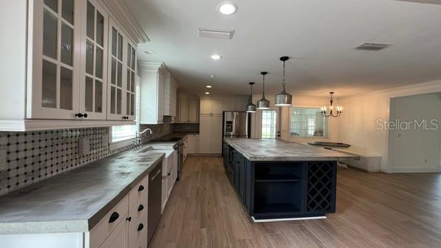 KINGSWOOD 3RD ADD - Residential Lease