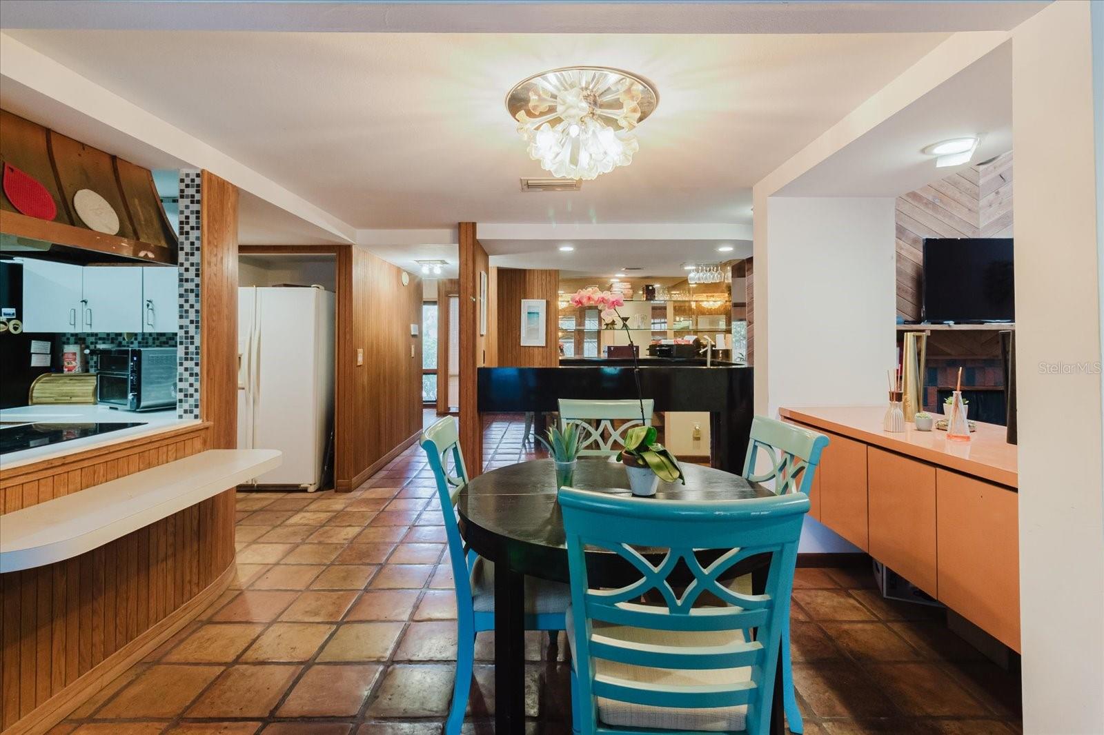 CARROLLWOOD VILLAGE SEC 1 - Residential