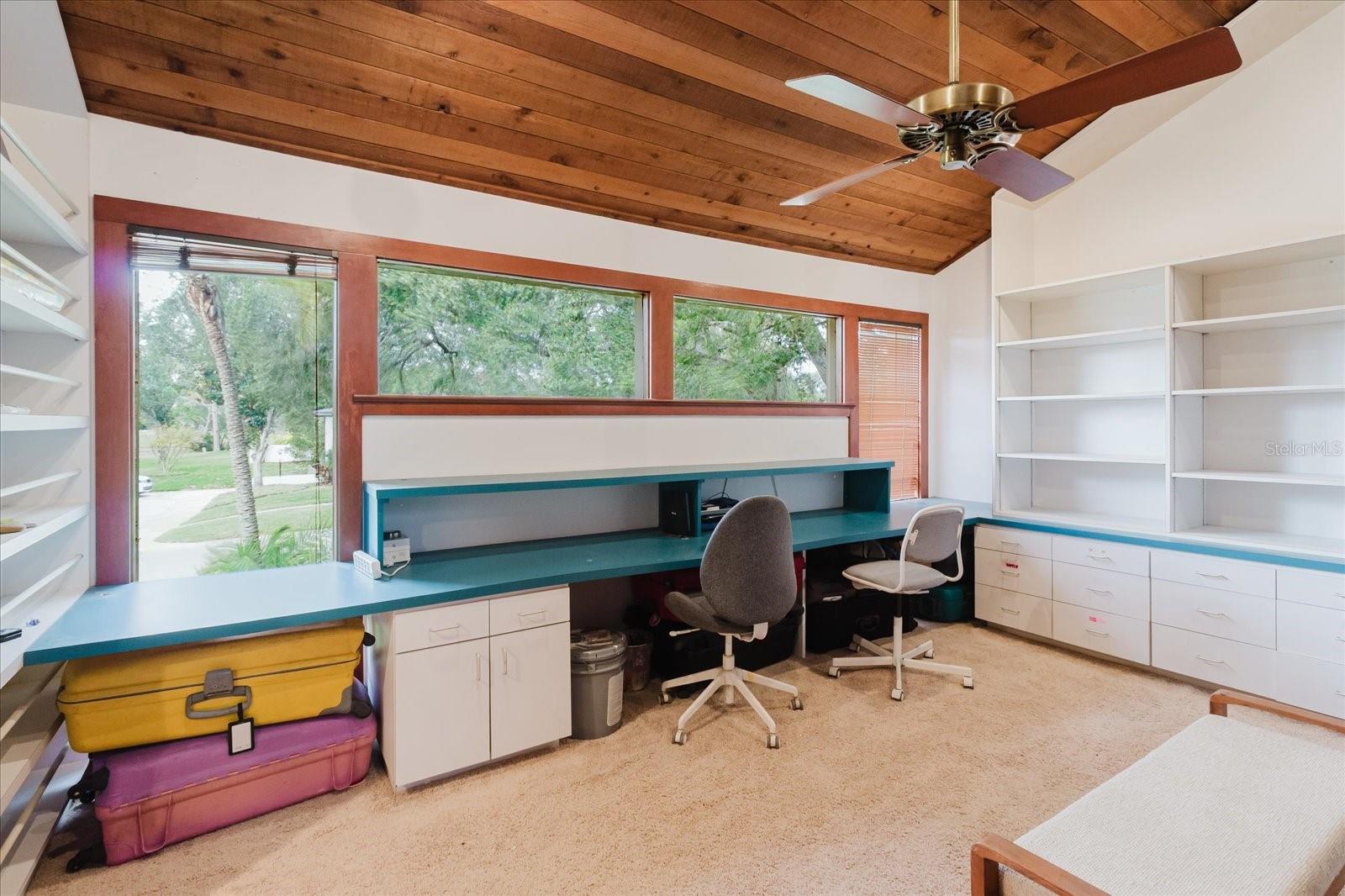 CARROLLWOOD VILLAGE SEC 1 - Residential