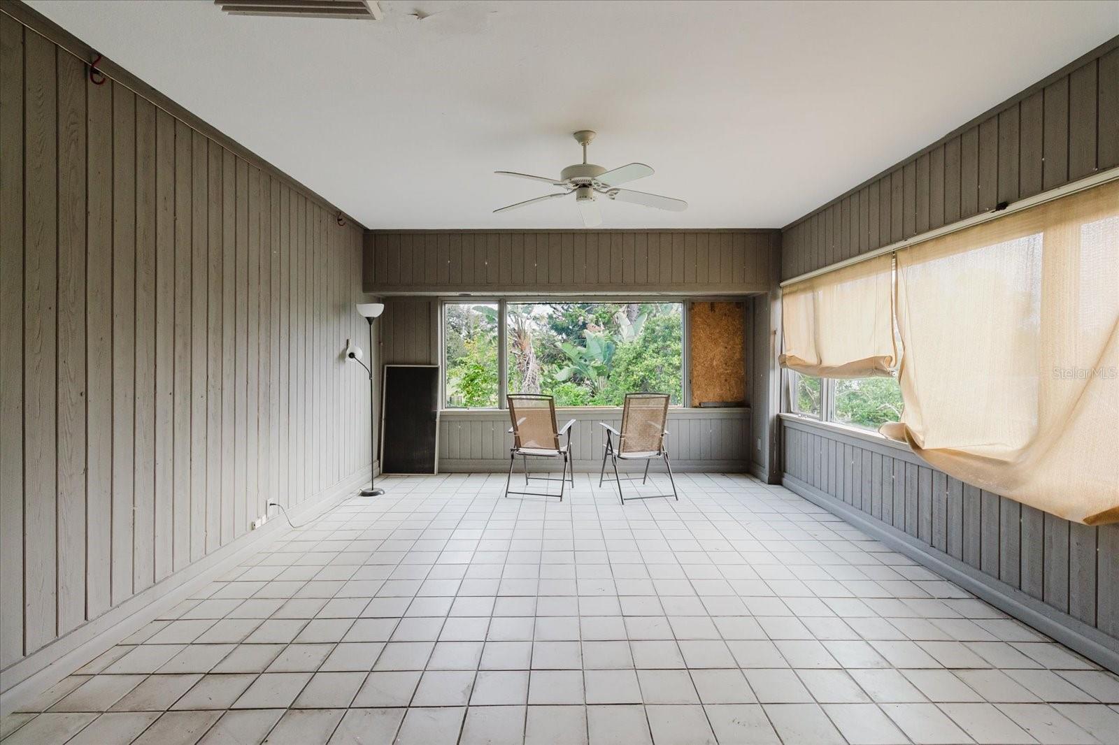 CARROLLWOOD VILLAGE SEC 1 - Residential