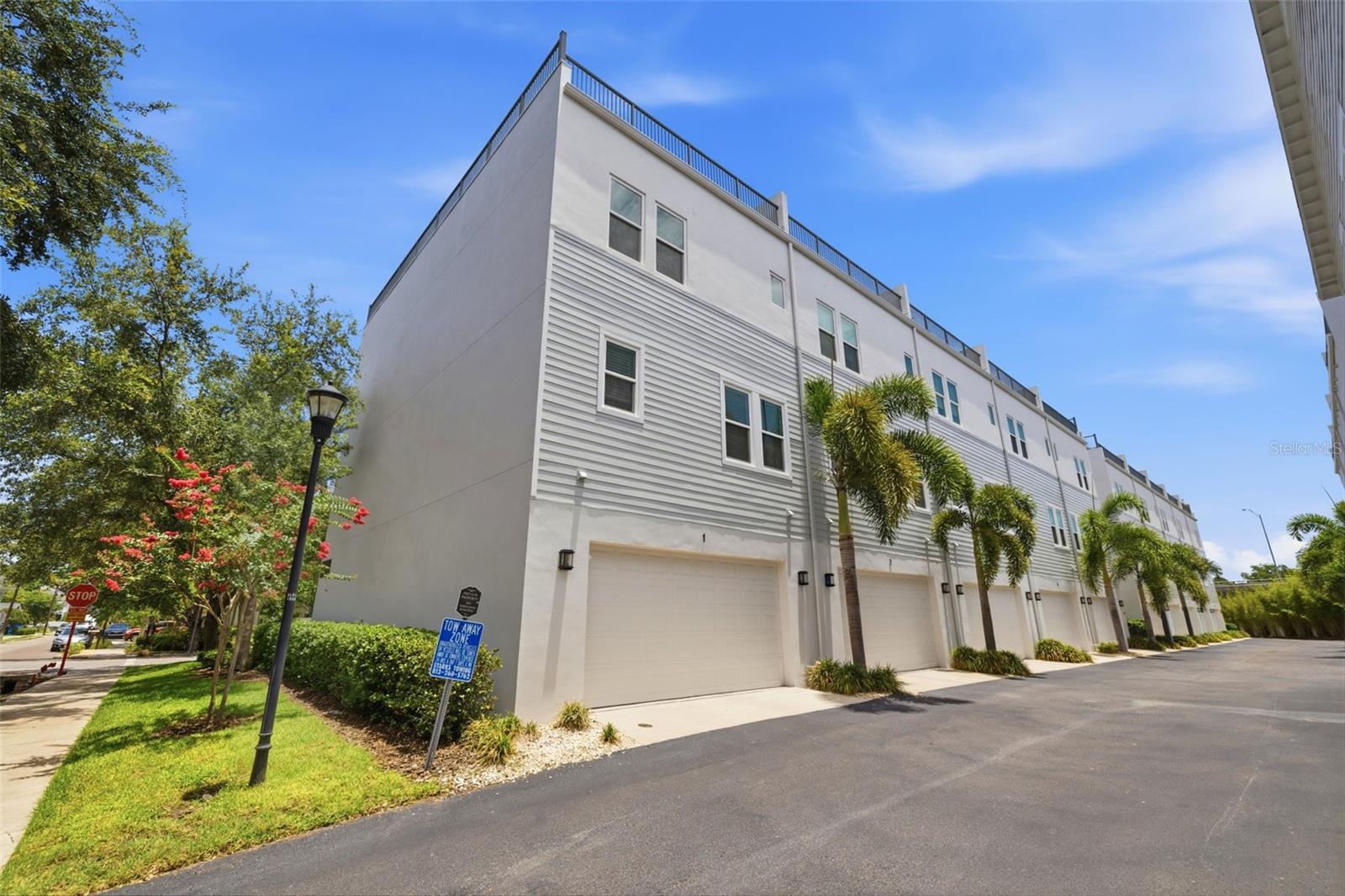 BELFAIR PARK TWNHMS PT - Residential