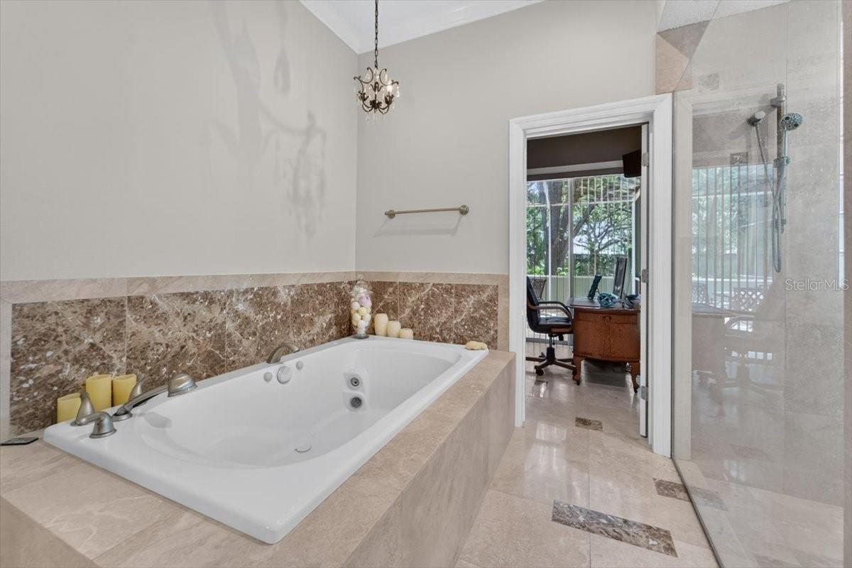 THE RESERVE AT TAMPA PALMS - Residential