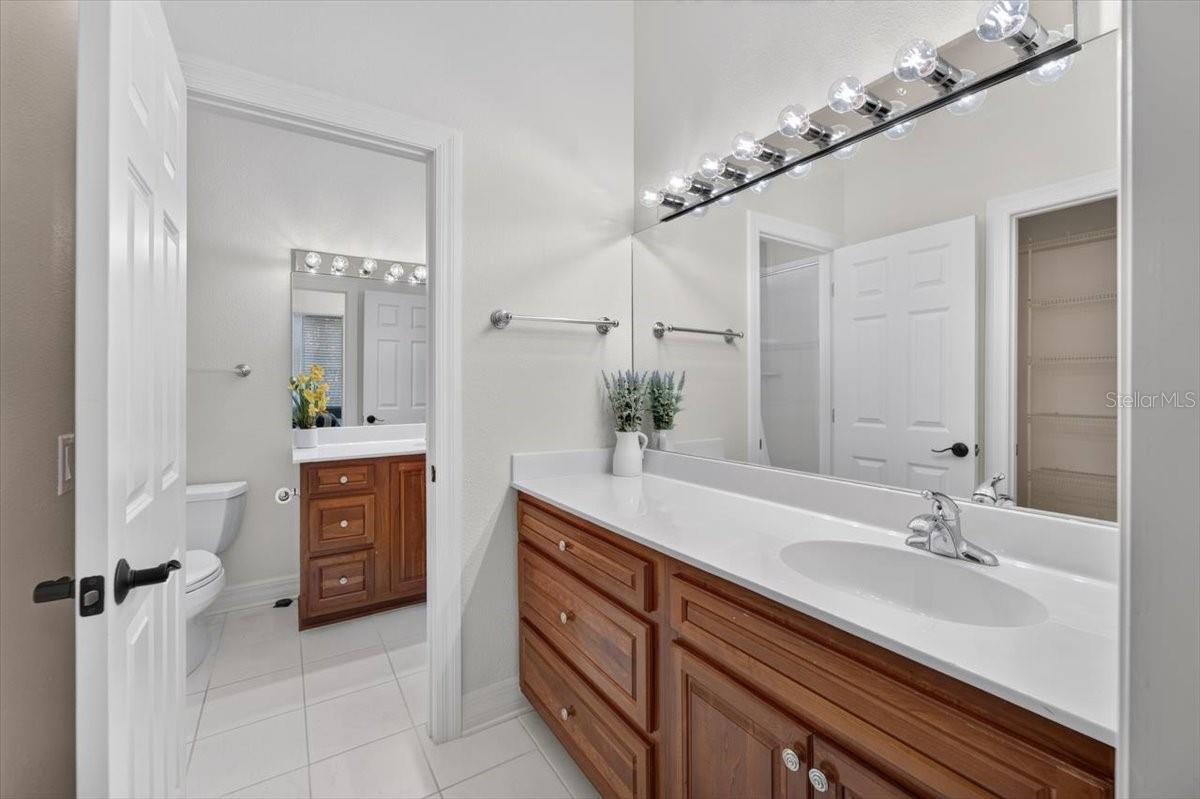 THE RESERVE AT TAMPA PALMS - Residential