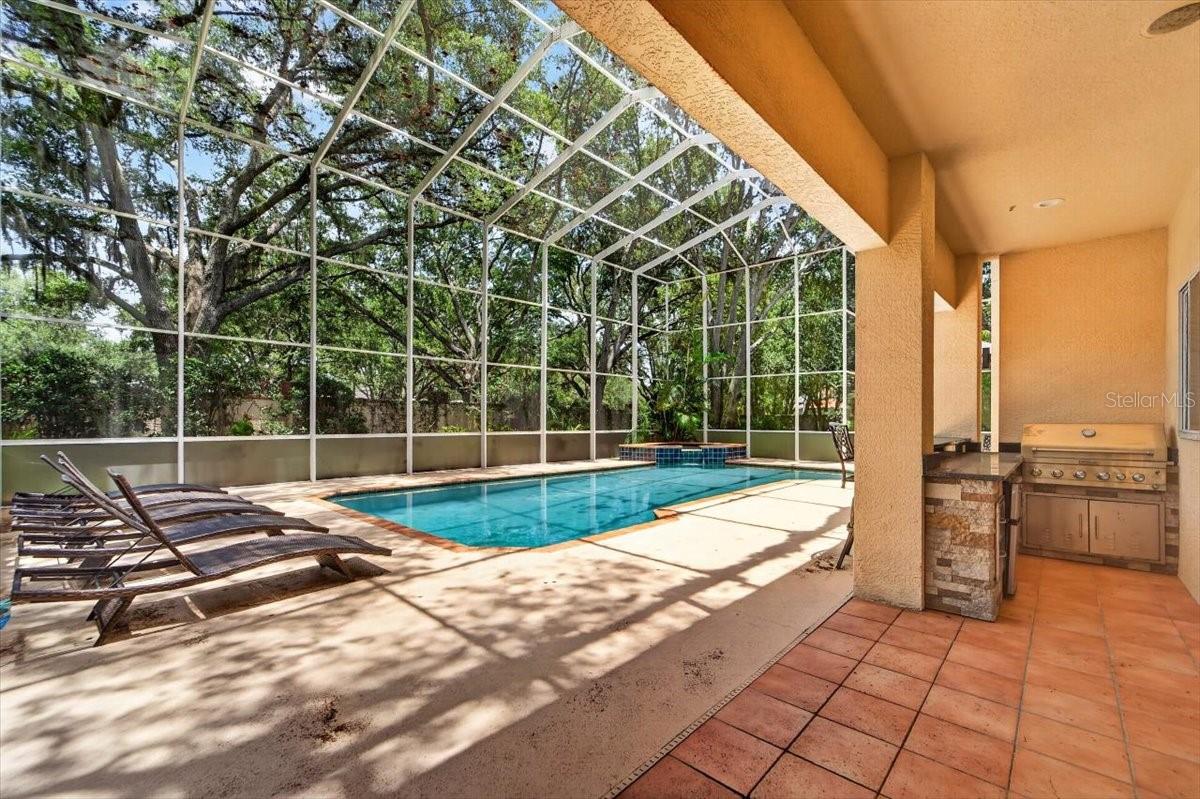 THE RESERVE AT TAMPA PALMS - Residential