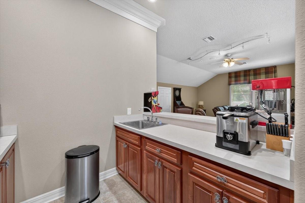 THE RESERVE AT TAMPA PALMS - Residential