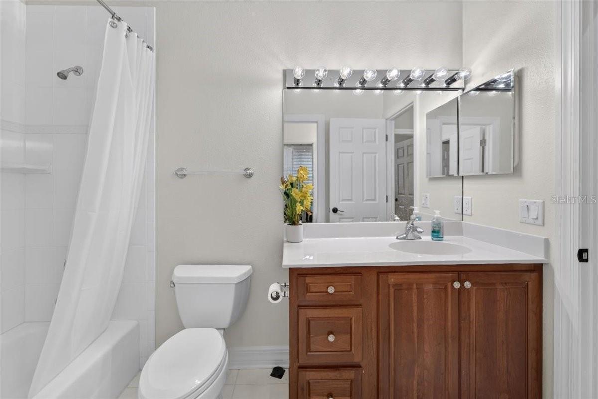 THE RESERVE AT TAMPA PALMS - Residential
