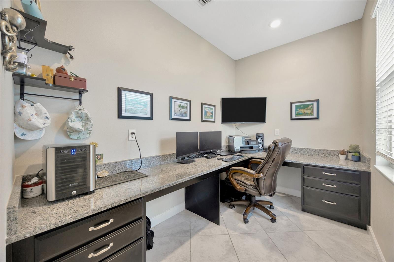 RIVERCREST LAKES - Residential