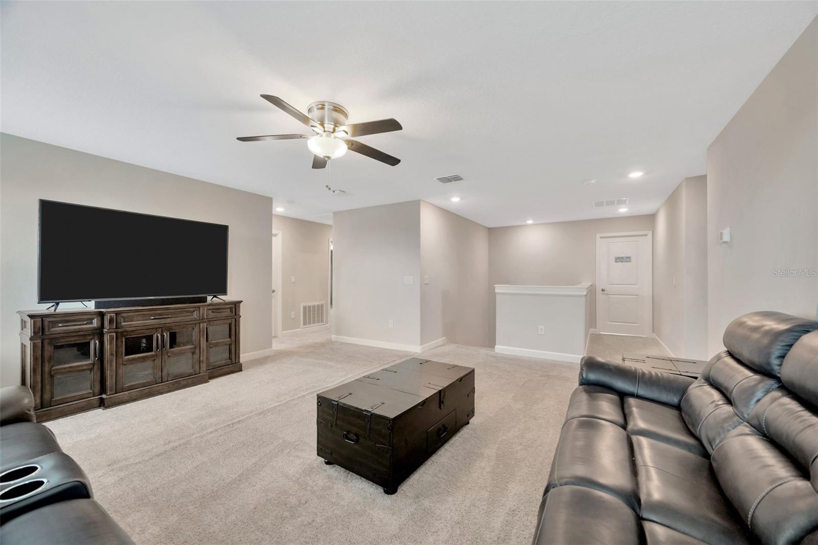 RIVERCREST LAKES - Residential
